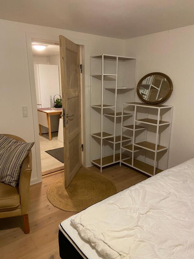 Apartament Vaerelse Med Eget Kokken Og Bad Esbjerg Zewnętrze zdjęcie